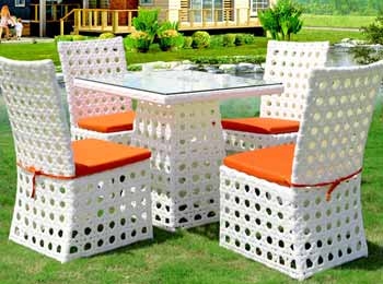 Outdoor Dining Sets Manufacturers & Suppliers in Madhya Pradesh